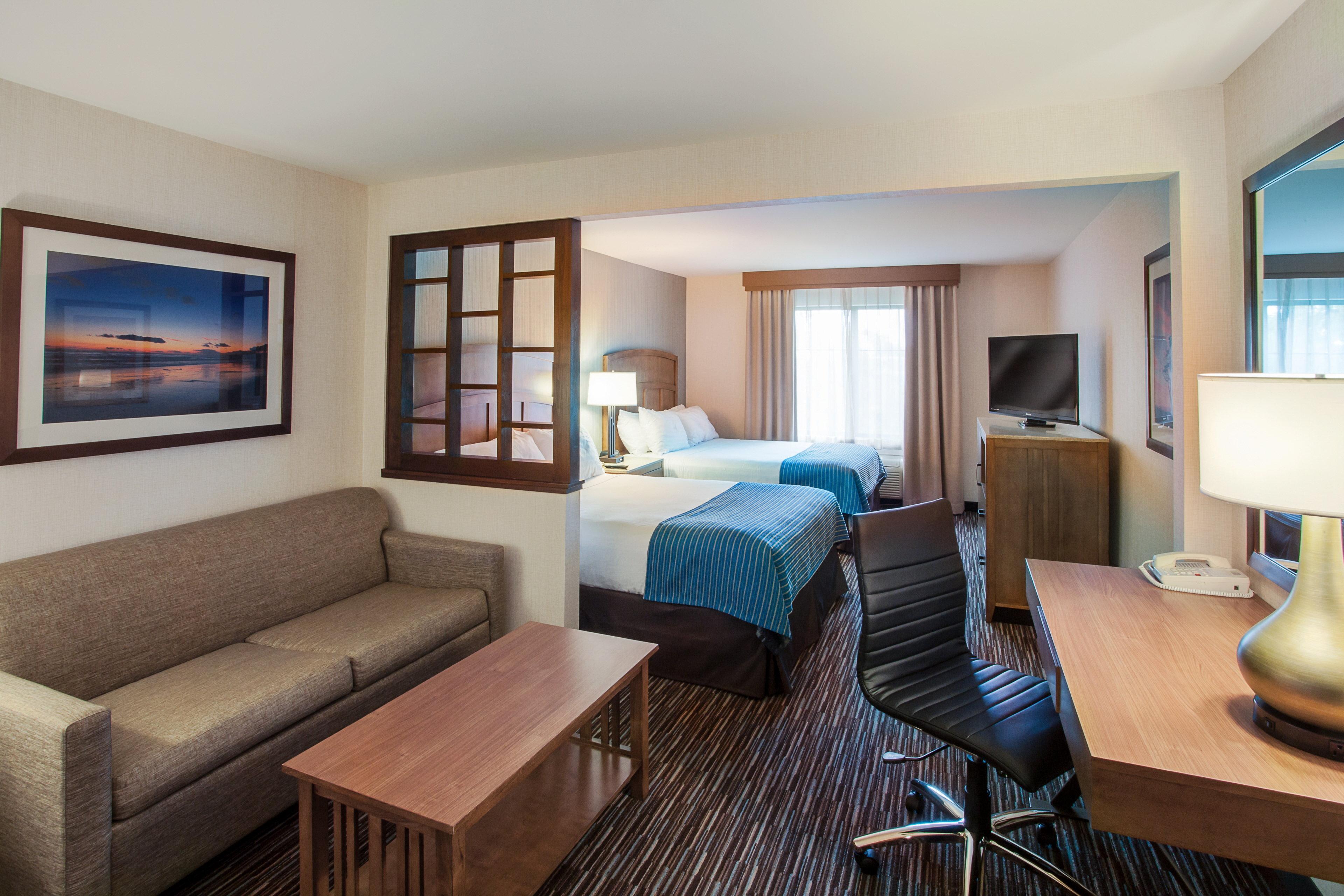 Holiday Inn Express & Suites Carpinteria By Ihg Exterior foto
