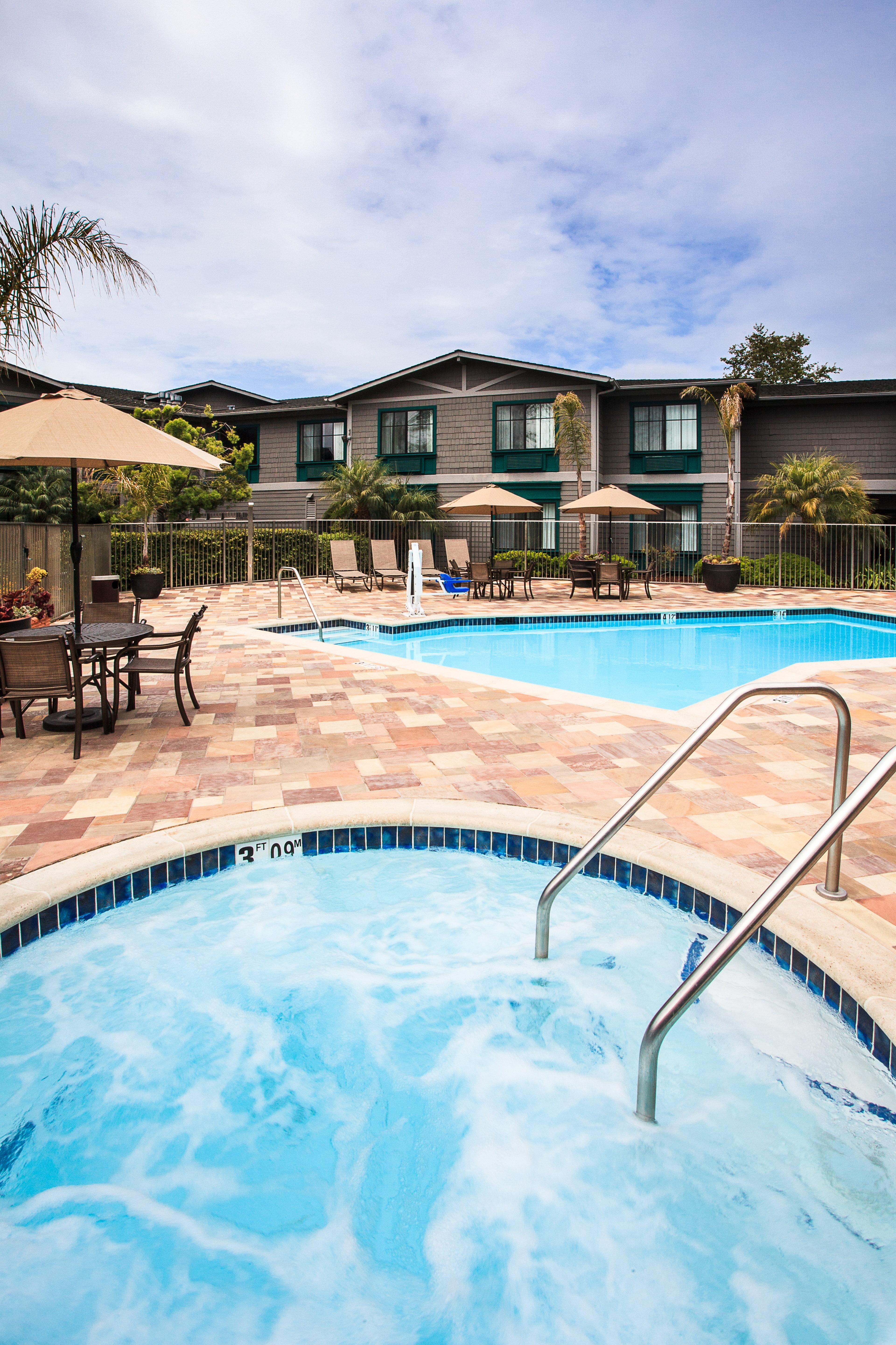 Holiday Inn Express & Suites Carpinteria By Ihg Exterior foto