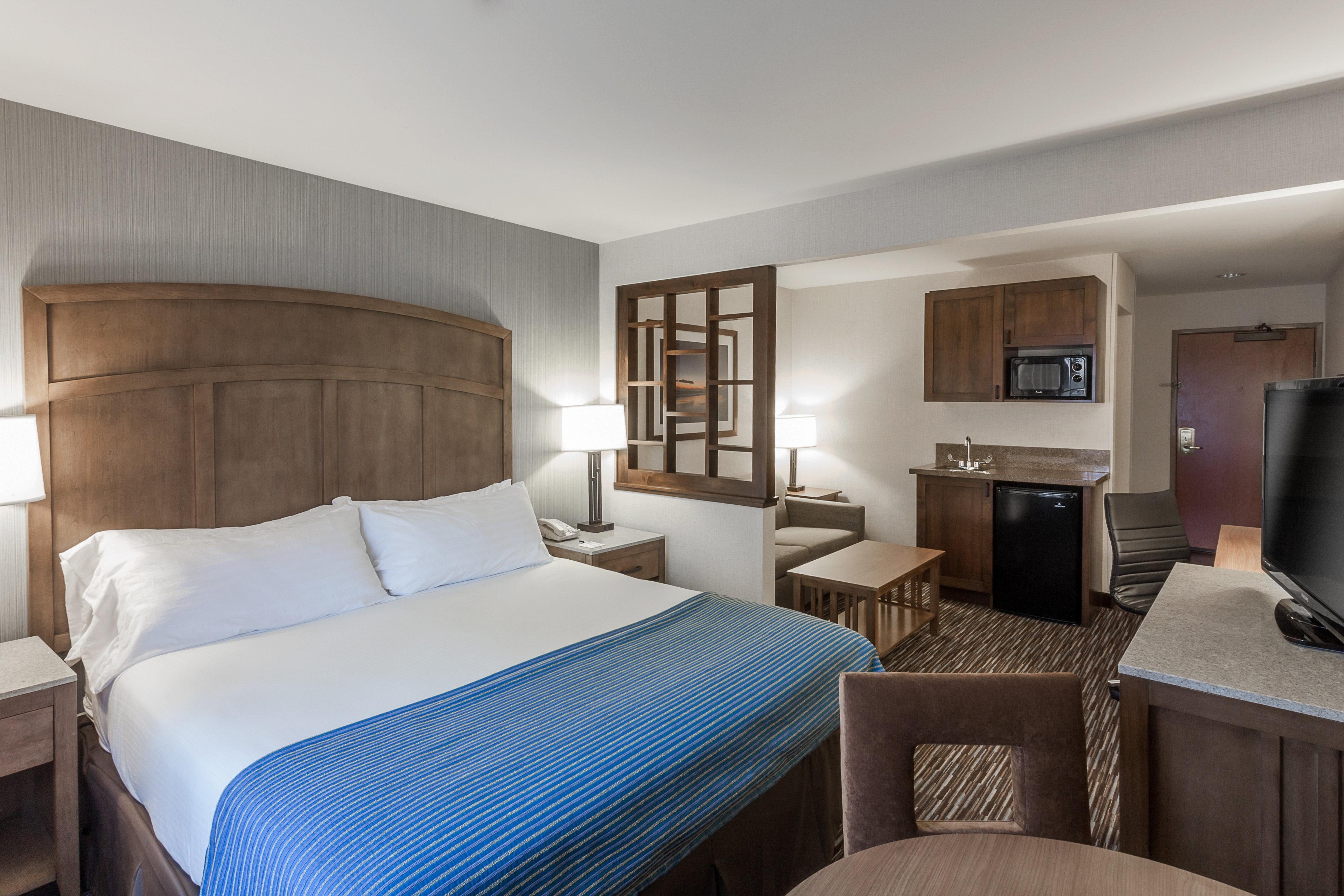 Holiday Inn Express & Suites Carpinteria By Ihg Exterior foto