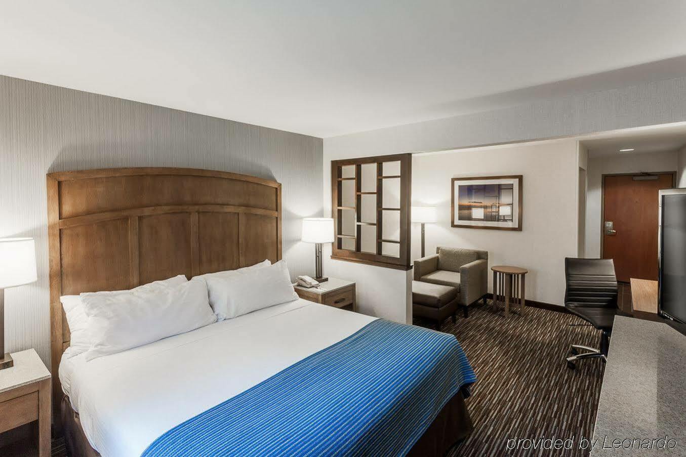 Holiday Inn Express & Suites Carpinteria By Ihg Exterior foto